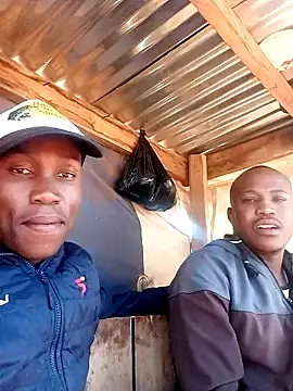 Snapshot of lefalamangmo chatting on 10/28/25, 09:02 lefalamangmo online show from 10/28/25, 09:02