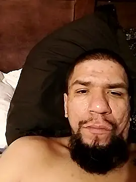 Snapshot of JNTre chatting on 01/09/26, 04:21 JNTre online show from 01/09/26, 04:21