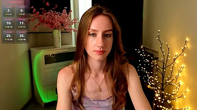 Snapshot of GoldenRose_ chatting on 06/06/26, 11:37 GoldenRose online show from 06/06/26, 11:37