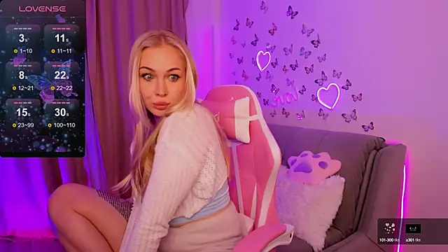 AudreyMeow online show from 10/16/25, 04:41