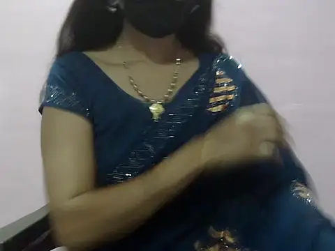 Laila Cute online show from 03/27/26, 02:17