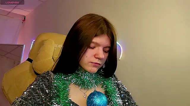 StasyaCollins online show from 12/22/25, 12:02