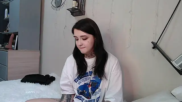 Rin andersonn online show from 10/16/25, 10:27