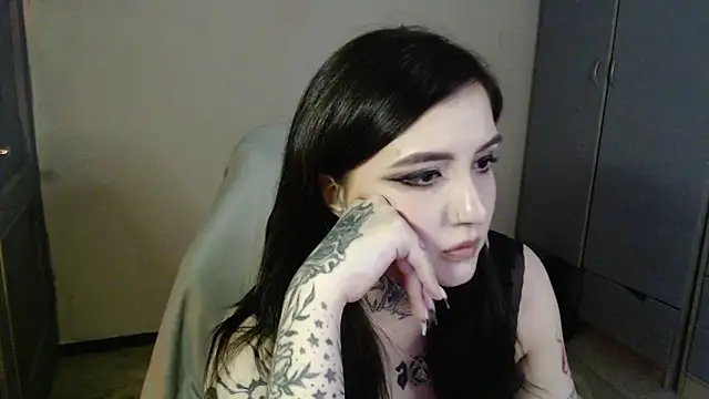 Rin andersonn online show from 10/29/25, 03:20