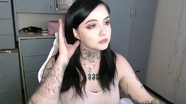 Rin andersonn online show from 12/14/25, 01:22