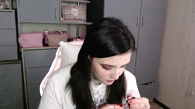 Rin andersonn online show from 12/16/25, 12:59