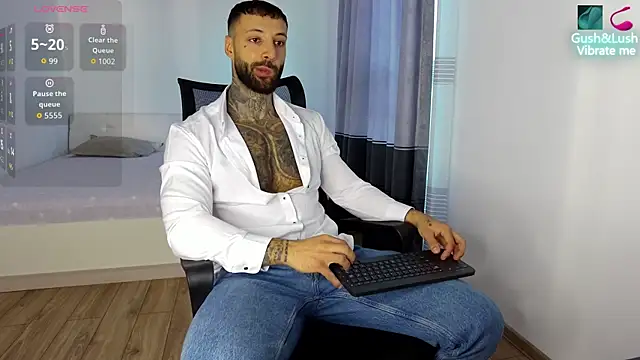 MasculineGuy99 online show from 10/29/25, 06:37