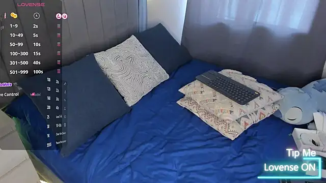 JARETHH online show from 11/11/25, 02:06