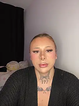 Kimberly-sweety online show from 11/22/25, 09:03