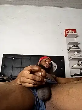 FreakyKaigrey online show from 11/06/25, 03:51