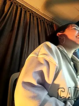 Mia lopez 1 online show from 04/09/26, 12:10