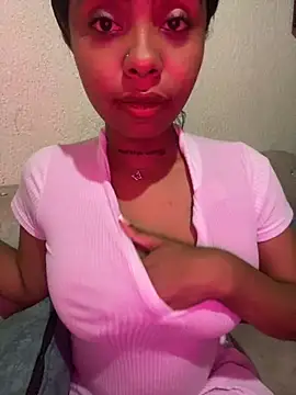 Snapshot of Itanydiorr chatting on 11/09/25, 06:01 Itanydiorr online show from 11/09/25, 06:01