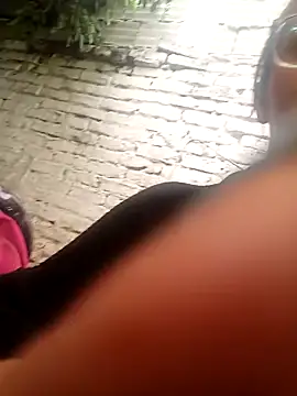 Jade 1-9 online show from 11/12/25, 06:52