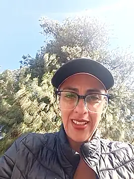 Jade 1-9 online show from 01/10/26, 02:19