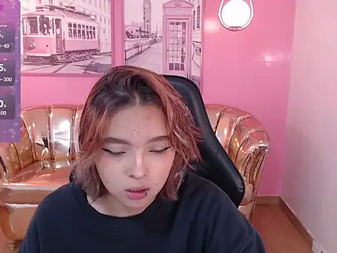 mia foster t online show from 10/25/25, 12:02