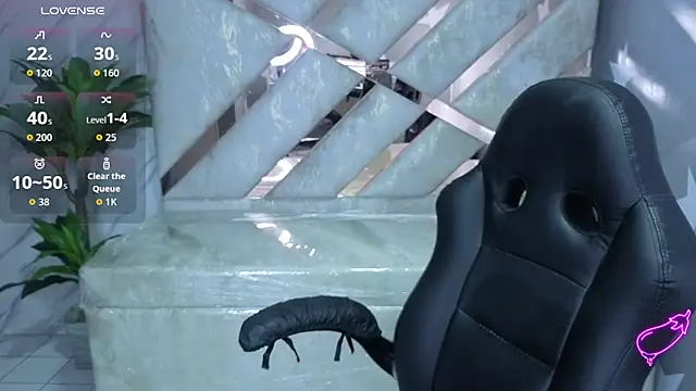 mia foster t online show from 03/11/26, 01:17