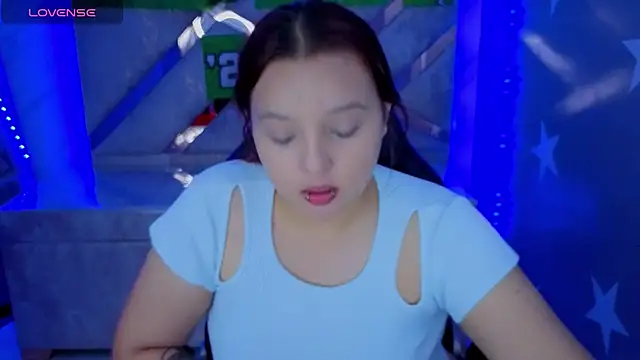mia foster t online show from 07/09/26, 01:15