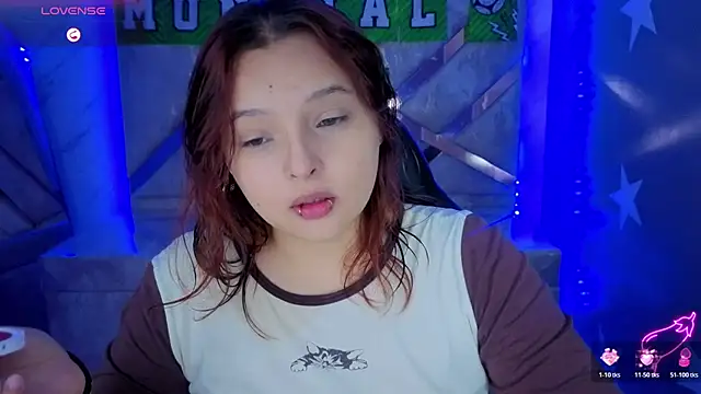 mia foster t online show from 07/13/26, 01:25