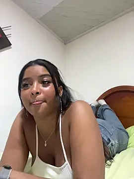 mitschellfox21 online show from 11/20/25, 09:14