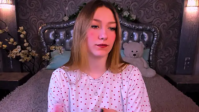 AngelAnabelle online show from 01/31/26, 08:29