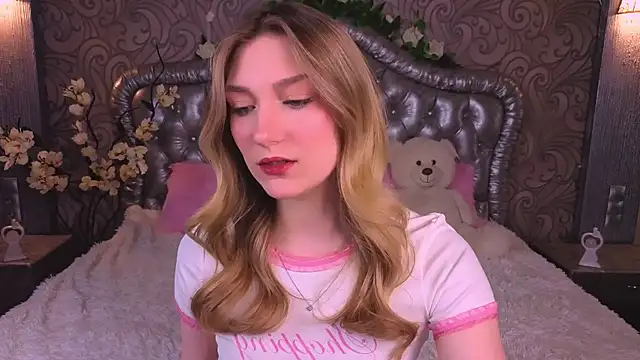 AngelAnabelle online show from 03/06/26, 09:00