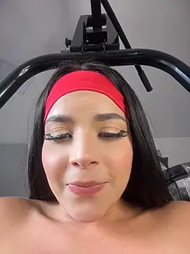 ArieliciousXXX online show from 04/18/26, 07:58