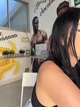 Snapshot of ArieliciousXXX chatting on 07/25/26, 01:08 ArieliciousXXX online show from 07/25/26, 01:08