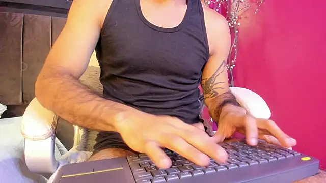 Lobo sex21 online show from 10/21/25, 07:58