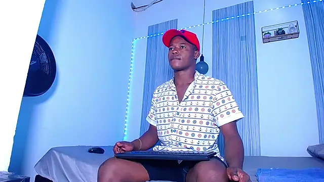 Snapshot of Dark_stallionX chatting on 11/04/25, 06:51 Dark stallionX online show from 11/04/25, 06:51