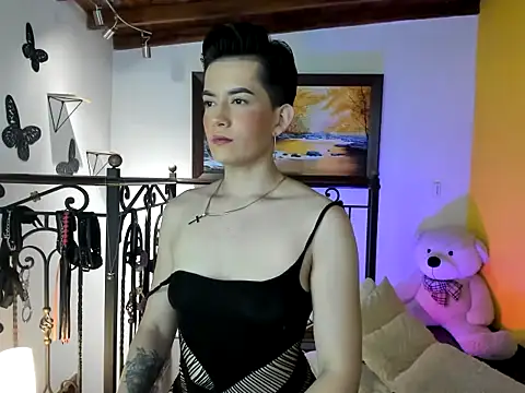 Zulyhenao online show from 11/15/25, 03:26