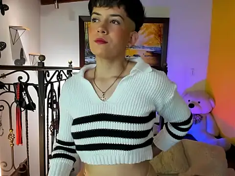 Zulyhenao online show from 11/21/25, 03:27