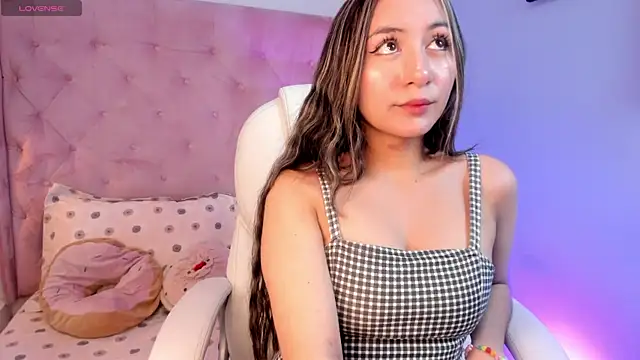 Vanelope evanss online show from 12/04/25, 12:36