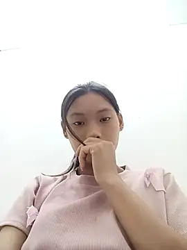 Snapshot of nanalinh chatting on 10/07/25, 10:51 nanalinh online show from 10/07/25, 10:51