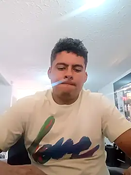 luigidickk online show from 05/04/26, 03:41