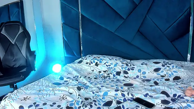 GisellTorres36 online show from 11/12/25, 11:58