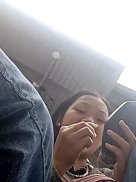  TranThao 05 online show from 12/17/25, 06:41