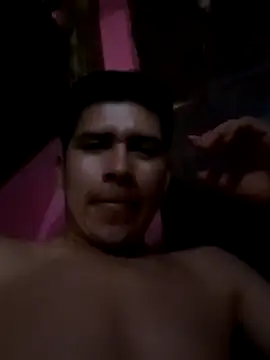 Snapshot of Travieso_loco9 chatting on 10/08/25, 12:41 Travieso loco9 online show from 10/08/25, 12:41