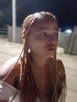 Snapshot of bella_exotichot_ chatting on 10/12/25, 01:59 bella exotichot online show from 10/12/25, 01:59