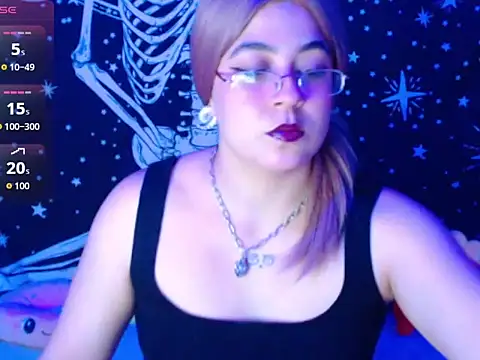 Snapshot of cherrypeach_ chatting on 11/04/25, 07:02 cherrypeach online show from 11/04/25, 07:02