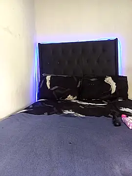 Sex bomb30 online show from 03/19/26, 01:59