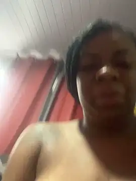 Priihmedeiros online show from 10/15/25, 02:28