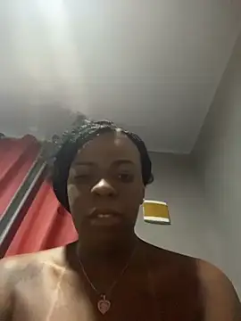 Priihmedeiros online show from 04/17/26, 09:12