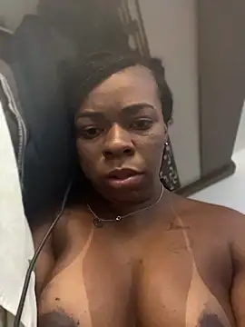 Priihmedeiros online show from 04/24/26, 08:39