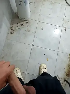 Snapshot of Sikici0734 chatting on 12/22/25, 09:56 Sikici0734 online show from 12/22/25, 09:56