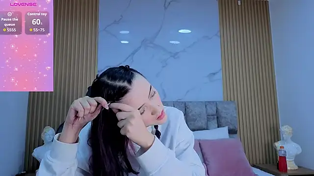 angel  kiss online show from 01/13/26, 11:59