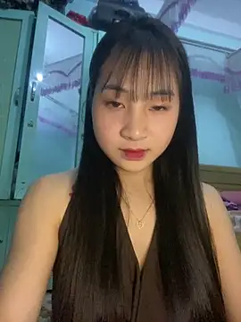 Snapshot of banlinh004 chatting on 03/07/26, 02:58 banlinh004 online show from 03/07/26, 02:58