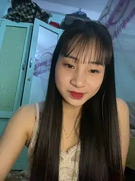 Snapshot of banlinh004 chatting on 03/17/26, 02:53 banlinh004 online show from 03/17/26, 02:53