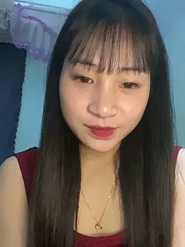 Snapshot of banlinh004 chatting on 05/04/26, 03:30 banlinh004 online show from 05/04/26, 03:30