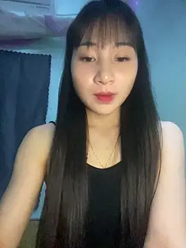 Snapshot of banlinh004 chatting on 05/09/26, 02:11 banlinh004 online show from 05/09/26, 02:11