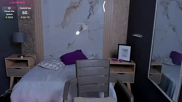 AriaVega online show from 11/26/25, 11:55